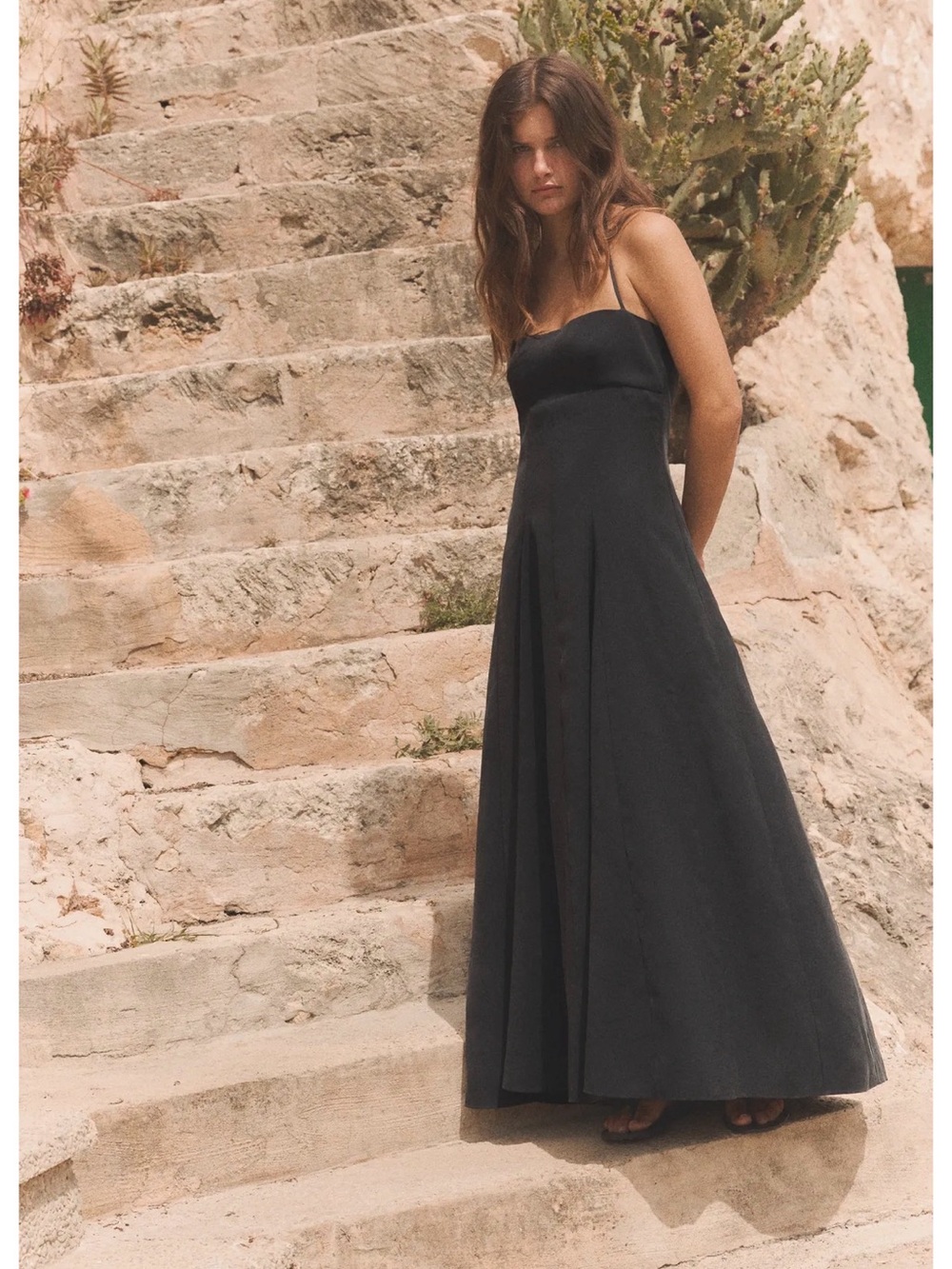 NWT Zara Flowy Fluid Voluminous Halter Dress Black Size Small 4772